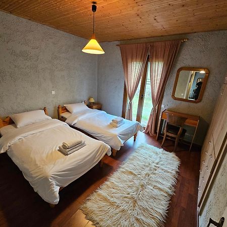 Orino Livadi Mount Villa IV アラコバ エクステリア 写真