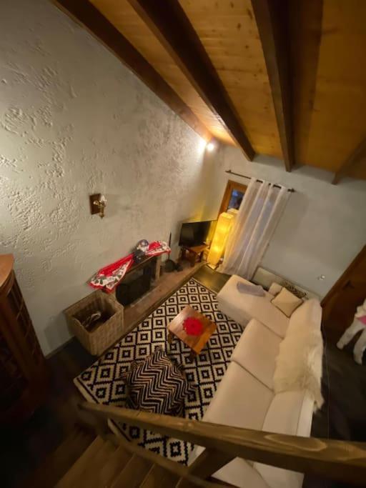 Orino Livadi Mount Villa IV アラコバ エクステリア 写真