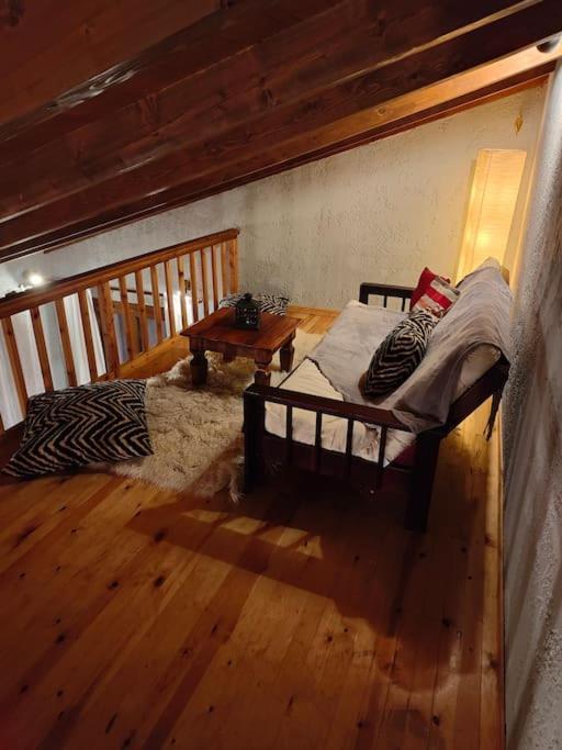 Orino Livadi Mount Villa IV アラコバ エクステリア 写真